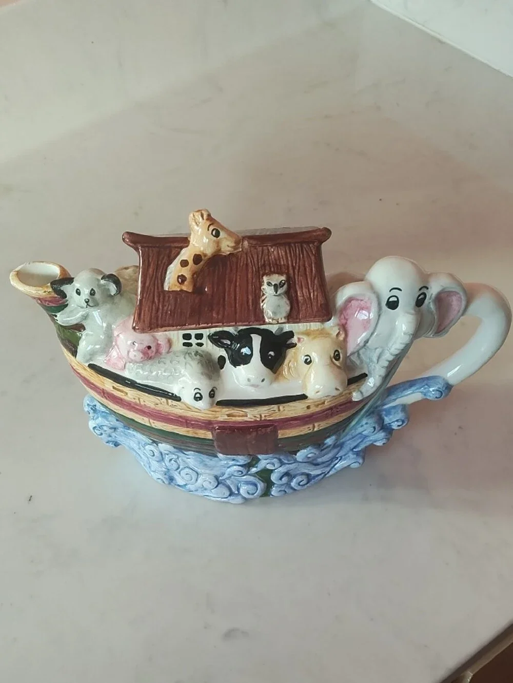 @ 1995 Vintage Noah's Ark Ceramic Small Pet Feeder - Multicolor